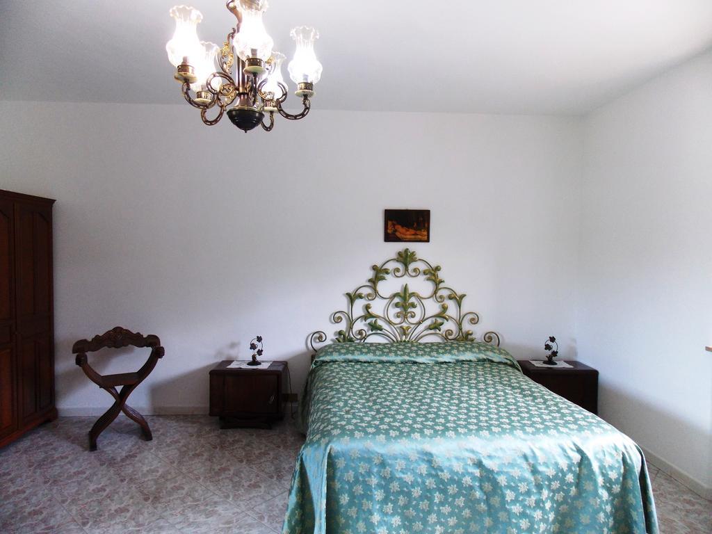 Agriturismo Il Vecchio Imposto Villa มัสซามาริตติมา ภายนอก รูปภาพ